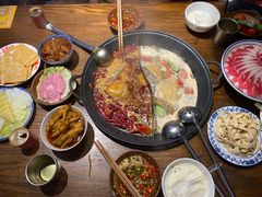 -萍姐火锅·公路夜市(武汉首店)