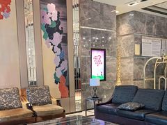 -永恒朗悦酒店(广西大学地铁站大学东路万达广场店)