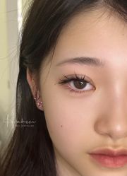 -花岐款式专研健康美甲沙龙