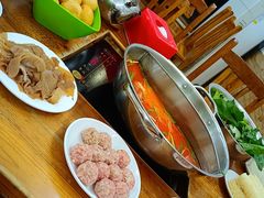 -苗伯妈酸汤火锅