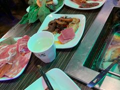 -鲜阁坊海鲜自助融合烤肉(银泰百货温州瓯海店)