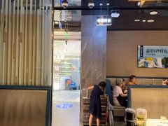 -海底捞火锅(长宁路龙之梦店)