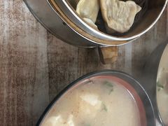 -金城包子牛肉灌汤包(台东四路店)