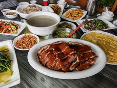 -姐妹临高乳猪店(海垦路店)
