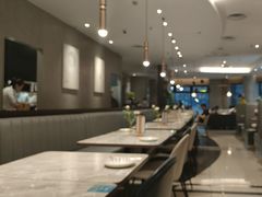 -必胜客(漕宝路店)