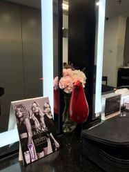 -TONI&GUY