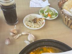 -闫家驴肉老店(华电一校店)