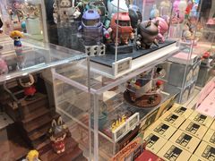 -泡泡玛特POPMART(凯德大峡谷店)