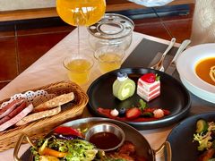 -璟象酒店-爱丽坊景观餐厅