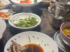 -湘力力小院·鱼汤泡饭(枫林路店)