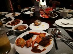 -荣誉国际酒店-云顶旋转餐厅