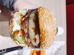 -The Habit Burger Grill 哈比特汉堡(爱琴海店)