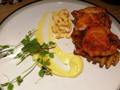 鸡肉配玉米沙拉-清真·艾美可餐厅(大悦汇店)
