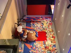 -嗨翻Hi-Fun竞技主题乐园·蹦床亲子生日轰趴(国光1937店)