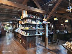 -良友书坊(安徽路店)