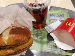 -麦当劳(军博店)