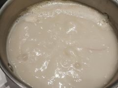 -红鼎豆捞·非遗鲍皇汤火锅(宝丰路店)