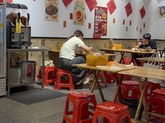 -柳州肥姨妈大骨螺蛳粉(曹路店)