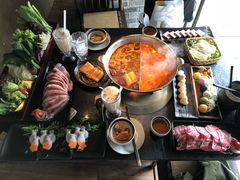 -湊湊火锅·茶憩(新中关购物中心店)