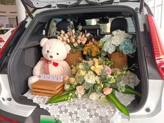 -杭州中沃沃尔沃4S店(滨江区店)