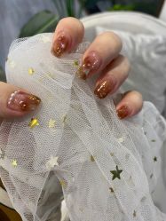 -UGIRL有个美甲