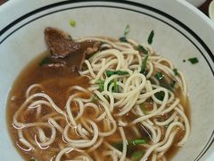 -小马牛肉面·牛骨熬制(南京博物院店)