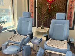-世龙世家灰指甲鸡眼脚气甲沟炎跖疣护理(通州店)