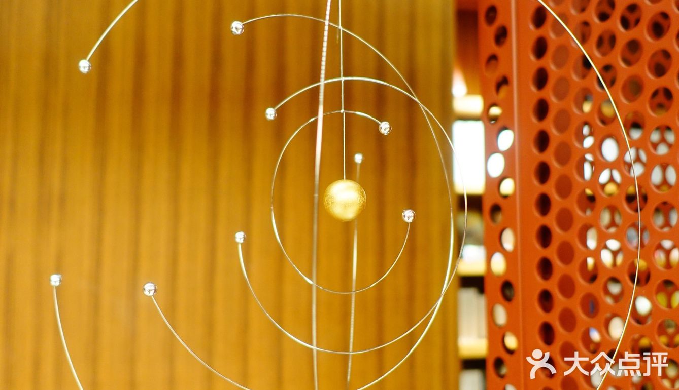 #又一新商圈里的新网红书店#