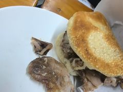 -京东一绝西海子西园烧饼夹肉