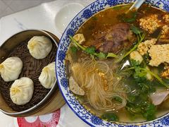 -叶新小吃店(来凤小区总店)
