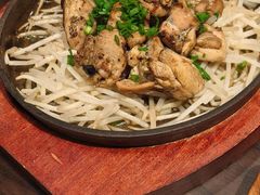 大火碳烤鸡腿肉-九州酒场ひこぞう(2号店)