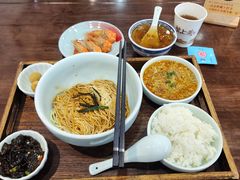 -蟹上黄·蟹黄面·江南糖水(人民广场店)