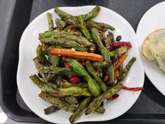 -聚德华天护国寺小吃(甜水园店)