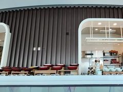 -亚洲国际大酒店·云顶阁旋转自助餐厅