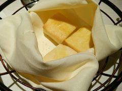 面包-王品牛排(郑州大卫城店)