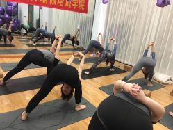 -云上瑜伽·普拉提·维密馆