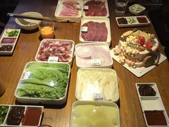 -韩烧里烧肉啤酒馆(大唐西市店)