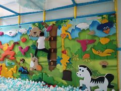 -蒙特利亲子乐园