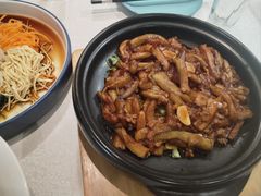 -车之谷·汽车文化主题餐厅(汽开店)