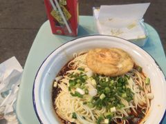 -攉转金牌豌杂面(安泰店)