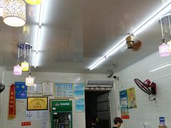 大堂-忆海南海鲜(椰风巷第一市场店)