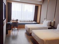 -深圳罗湖水贝IBC亚朵酒店