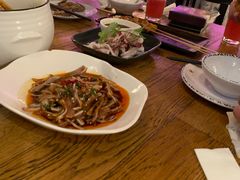 -爱啤精酿·民谣酒馆(滨江店)