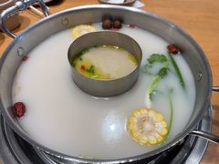 -江小渔鲜鱼火锅(冠亚星城店)