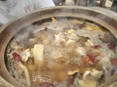 -威邵鸡煲(西华路总店)