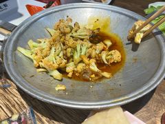 干锅有机菜花-叶派龙虾•招牌香辣蟹·海鲜(中海国际店)