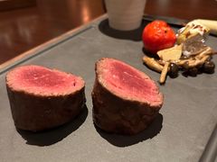 -恰餐厅及酒吧 CHAR Bar & Grill (北京丽都皇冠假日店)