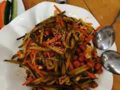-长寿参鸡汤(朝韩风情街店)