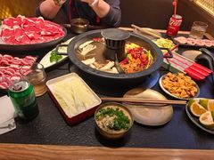 -晓宇重庆火锅(西安荟聚店)