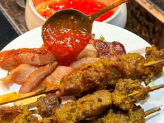 -金马门国际美食百汇(珞喻路店)